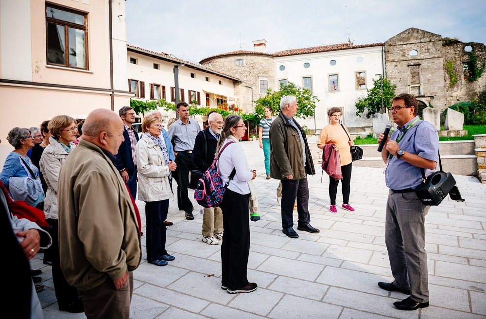 Vipavska dolina išče nove turistične vodnike